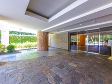 【東京都/府中市北山町】パンテオン西国分寺 エントランス