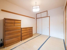 【東京都/多摩市連光寺】ライオンズ聖蹟桜ヶ丘パシーナ C棟 和室