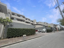 【東京都/中野区鷺宮】テラス鷺ノ宮ラディウス エントランス