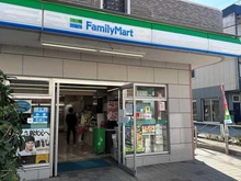 【東京都/府中市是政】リムザ ファミリーマート 是政五丁目店（現地より約280m）