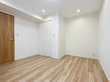 【神奈川県/横浜市戸塚区品濃町】ニューシティ東戸塚タワーズシティ1st サービスルーム(納戸)：約6.3帖