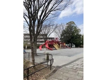 【神奈川県/横浜市戸塚区品濃町】ニューシティ東戸塚アーバンハイツ丘の街 6号棟 品濃中央公園（現地より約380m）