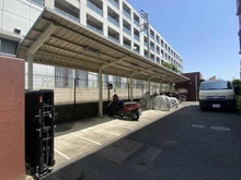 【神奈川県/横浜市戸塚区平戸】ステイツ東戸塚 バイク置場
