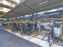 【神奈川県/横浜市戸塚区前田町】ヴェレーナ東戸塚II 駐輪場