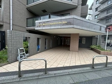 【神奈川県/横浜市戸塚区平戸】ライオンズマンション東戸塚ヒルズ エントランス