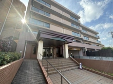 【神奈川県/横浜市戸塚区戸塚町】ステイツ戸塚ガレリア 外観