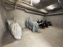 【神奈川県/横浜市戸塚区戸塚町】ステイツ戸塚ガレリア バイク置場