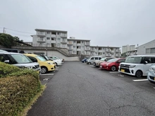 【神奈川県/横浜市戸塚区平戸町】東戸塚緑の街 四号棟 駐車場