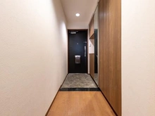 【神奈川県/横浜市戸塚区品濃町】ロイヤルヒルズ東戸塚 廊下