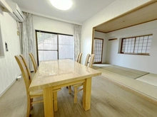 【神奈川県/横浜市戸塚区上倉田町】戸塚南パーク・ホームズ伍番館 リビング