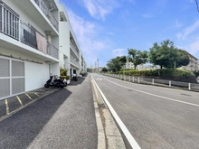 【神奈川県/横浜市戸塚区川上町】東急ドエルアルス東戸塚 前面道路