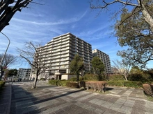 【神奈川県/横浜市戸塚区品濃町】ロイヤルヒルズ東戸塚 外観