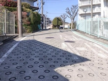 【神奈川県/横浜市戸塚区戸塚町】ベルシャトウ戸塚壱番館 前面道路