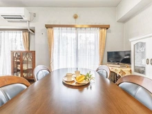 【神奈川県/横浜市戸塚区川上町】東戸塚ガーデンハウス 壱番館 リビング・ダイニング