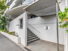 【神奈川県/横浜市戸塚区川上町】東戸塚ガーデンハウス 壱番館 アプローチ