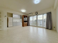 【神奈川県/横浜市戸塚区名瀬町】ネオコーポ戸塚 リビング・ダイニング：家具調度品は価格に含まれません