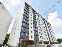 【神奈川県/横浜市戸塚区俣野町】県ドリームハイツ壱七号棟 外観：写真中央