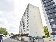 【神奈川県/横浜市戸塚区俣野町】県ドリームハイツ壱七号棟 外観：写真中央