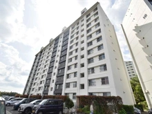 【神奈川県/横浜市戸塚区俣野町】県ドリームハイツ壱七号棟 外観：写真中央