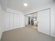 【神奈川県/横浜市戸塚区秋葉町】シティクレスト東戸塚 洋室