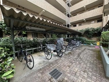 【神奈川県/横浜市戸塚区秋葉町】シティクレスト東戸塚 駐輪場