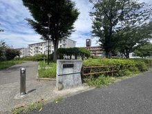 【神奈川県/横浜市戸塚区川上町】東急ドエルアルス東戸塚 名瀬下第八公園（現地より約85m）