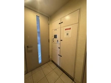 【神奈川県/横浜市泉区和泉中央北】ナイスエスアリーナ横濱立場 宅配BOX