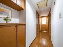 【神奈川県/横浜市戸塚区矢部町】サングレイス戸塚スカイガーデン 廊下