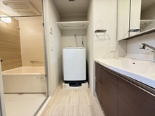 【神奈川県/横浜市戸塚区舞岡町】オハナ戸塚舞岡 洗面所