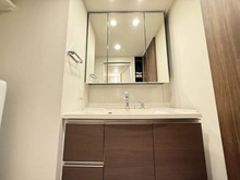 【神奈川県/横浜市戸塚区舞岡町】オハナ戸塚舞岡 洗面所