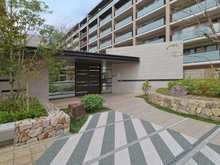 【神奈川県/横浜市戸塚区吉田町】ルネ横浜戸塚 エントランス