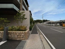 【神奈川県/横浜市戸塚区吉田町】ルネ横浜戸塚 前面道路