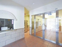 【大阪府/吹田市広芝町】リベール江坂 エントランス