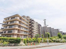 【大阪府/吹田市山田東】千里台スカイハイツ A棟 外観