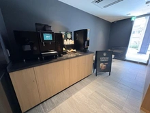 【大阪府/大阪市北区中津】ザ・パークハウス大阪梅田タワー 共用施設：出庫待合スペース