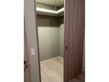 【大阪府/吹田市片山町】プラウド吹田 収納