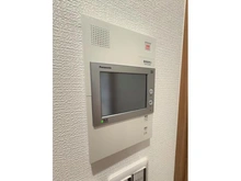 【大阪府/吹田市千里山星が丘】ステラヒルズ千里山星が丘 モニター付きインターフォン