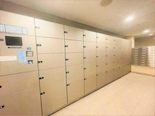 【大阪府/吹田市江の木町】プラウド江坂 宅配BOX