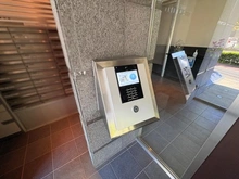 【大阪府/大阪市淀川区木川西】プレステージ北大阪ブライトスクエア 共用部：オートロック