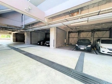 【兵庫県/神戸市東灘区魚崎北町】ステイツ住吉川サンクチュアリ・スクエア 駐車場