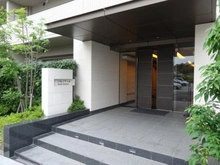 【大阪府/箕面市小野原西】イニシア箕面小野原 エントランス