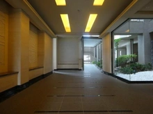 【大阪府/箕面市小野原西】イニシア箕面小野原 エントランス