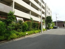 【大阪府/箕面市小野原西】イニシア箕面小野原 前面道路