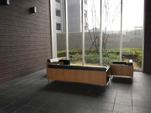【大阪府/吹田市垂水町】ウェリス吹田豊津シティハウス エントランス