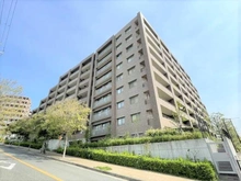 【大阪府/吹田市古江台】ヒルズ北千里古江台 フォレストコート 外観