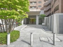 【大阪府/吹田市古江台】ヒルズ北千里古江台 フォレストコート アプローチ