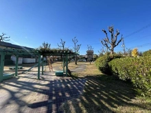 【大阪府/吹田市桃山台】グランファースト千里桃山台 7号棟  タヌキ公園（現地より約20m）