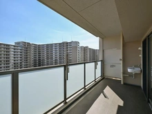 【大阪府/吹田市千里丘北】ミリカ・ヒルズ II街区　F棟 バルコニー：スロップシンクがございます