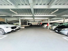 【大阪府/吹田市千里丘北】ミリカ・ヒルズ II街区　F棟 駐車場：月額使用料：5,500円～9,800円