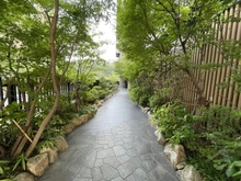 【兵庫県/宝塚市栄町】ザ・パークハウス宝塚 アプローチ